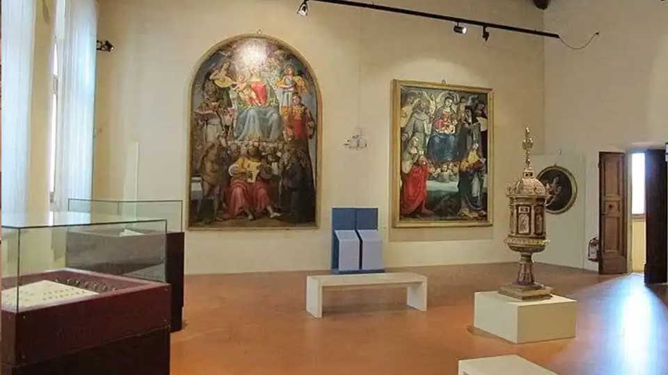 museo statale arte medievale e moderna NAtional Museum of Medieval and Modern Art